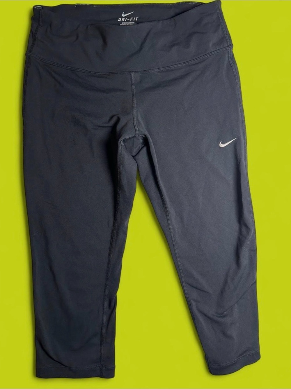 Nike Epic Lux Cropped Running Leggings size medium